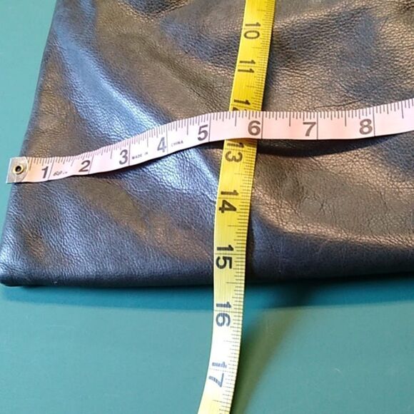 Maurizio Taiuti Foldover Leather Silver tone Metal Handles Crossbody Strap - Picture 11 of 13